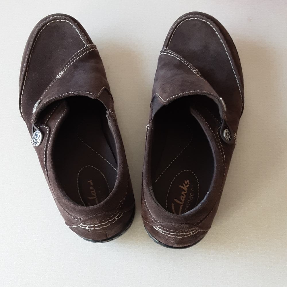 Clark's suede bendables size 7